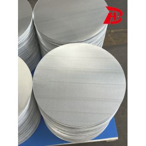 China 1 Series Aluminum Circle Excellent Corrosion Resistance Strong Tensile For Road Warning Signs on sale