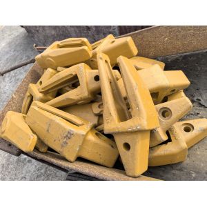 6I6464 - CAT Style J460 Twin Strap Excavator Adapter,1U3452 Teeth ,Pin 8E8468,