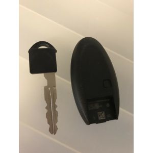 Lightweight Smooth Surface Nissan Smart Key FCC ID KR5S180144106 433MHZ 3 Button