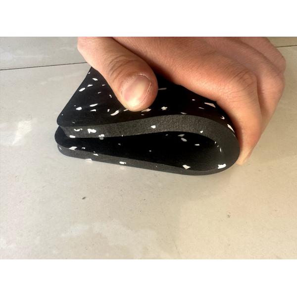 Simple & Economical Black Recycled Rubber Flooring Tiles with Different Color