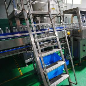 16,000 BPH Full Automatic Bottled Water Production Line with Gravity Filling for