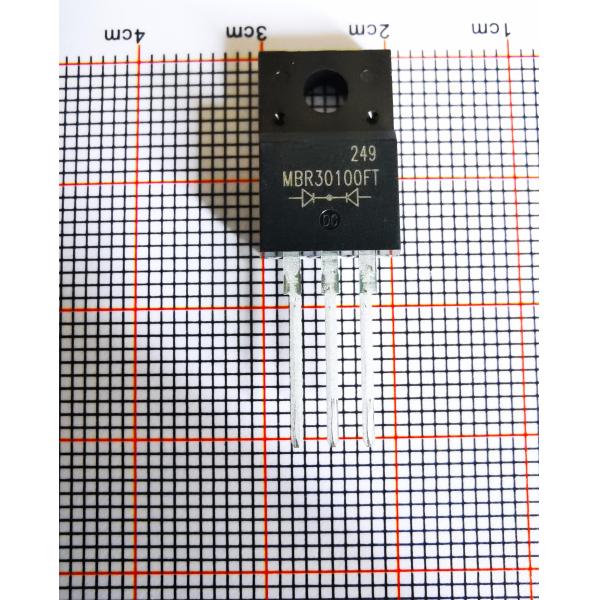 Low Forward Voltage Drop MBR30100FT TO-220F-3L 30A 100V Schottky Diode MBR3040FT