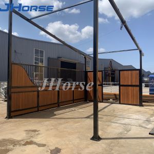 Wooden Bamboo Infill Equine Stall Fronts With Sliding Door