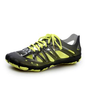 China Lightweight Mens Closed Toe Hiking Sandals Abrasion Resistance Slides Style on sale