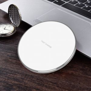Super Slim Qi Compatible Wireless Charger 10W/7.5W/5W Fast Charging Wireless Pad