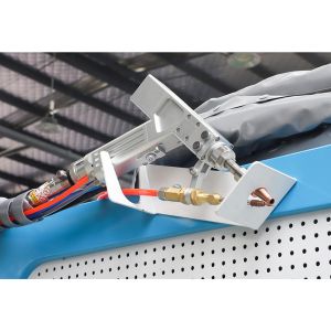 Hand Held 1000w 1500w 2000w Laser Welding Machine For Metal