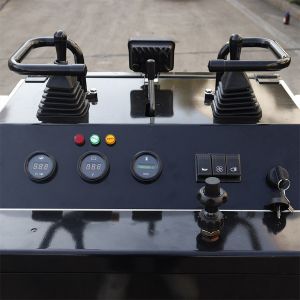 17.2kw Mini Loader Machine Disesel Crawler Micro Skid Steer Loader With Big Flow