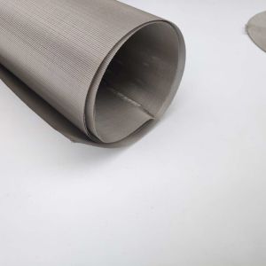 Stainless Steel Woven Wire Mesh 300 Mesh for High Filtration