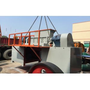 Shred Wood Pallet Wood Crusher Machine 3-6T/H Capacity