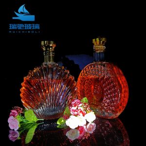 Super Flint Glass 750ml Clear Embossed Vodka Elegant Custom Fancy Glass Liquor