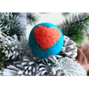 Customized Mini Felt Balls , Circle Heart Pattern Coloured Felt Balls