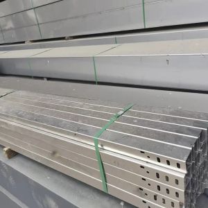 Screws Installation Hot Dip Galvanized Perforated Cable Tray 1.5-2.5mm Thickness