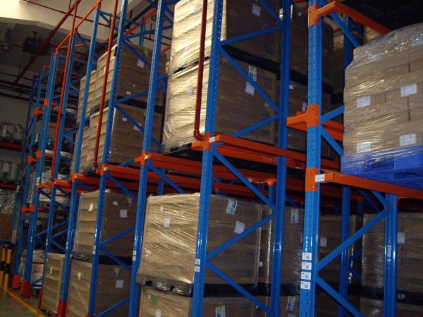Quality Drive In / Through Industrial Pallet Racks , Cold Room Warehouse Pallet Shelving wholesale