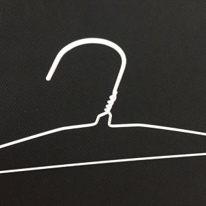 Disposable White Wire Hangers Diameter 2.5mm Environmental Protection