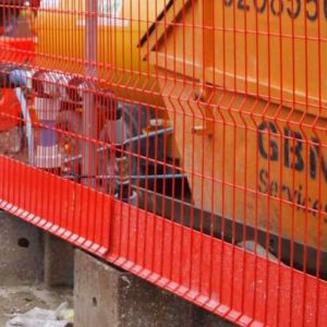 Easy-Install Edge Protection Barrier With Tool-Free Assembly For Quick Setup