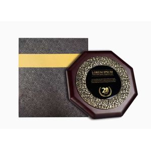 Customized Wooden Shield Plaque Souvenirs For Business Authorization Certificati