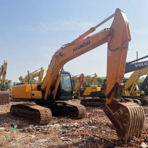 Middle Size 225LC-7 Used Hyundai Excavators 1.05m3 Bucket Capacity 112kw Rated