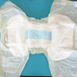 PE Backsheet Disposable Printed 3D Leak Prevention Channel Diaper with USA Fluff