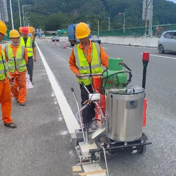 Long Lasting Thermoplastic Paint AASHTO M249 For Road Markings