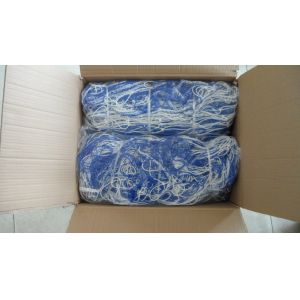 Polyethylene Striped Soccer Net Knotted Square 120mm Mesh