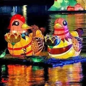 China Handmade Chinese Festival Lantern Shape Customization Chinese Outdoor Lantern on sale