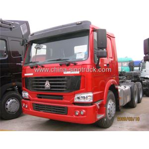 Two Axle Prime Mover Truck , 4 x 2 Driving 336 Horse Power 10 Speeds Transmissio