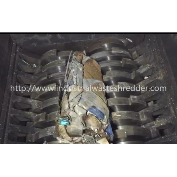 Industrial Solid Scrap Metal Shredder High Torque Automatic Control