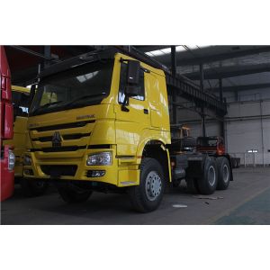 China Yellow Sinotruk Howo 6x4 Tractor Truck With WD615 Engine And HW76 Cab on sale
