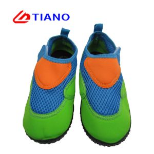 Customized Smooth Fabrics Freedom Quick Dry Aqua Socks