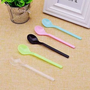 China 15cm Coloful PP Disposable Ice Cream Spoon For Dessert on sale