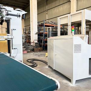 Dual Blade PU Rigid Foam Cutter DTC-SD2012 Vertical Oscillating 10kw