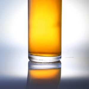 750ml Vodka Glass Bottle with Cork and Unique Cylinder Shape in Unique Design