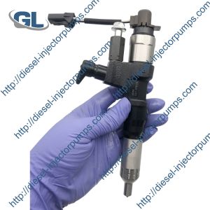 China Denso Diesel Fuel Injector 095000-6590 095000-6591  095000-6592 For VH23670E0010 on sale