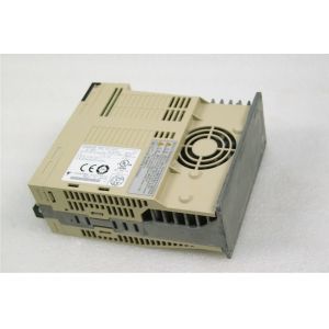 Yaskawa SGDS-10A01A AC SERVO AMPLIFIER 200-230V 4.9A 1KW NEW