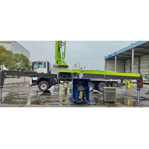 Semi-Dry Shotcrete Type Zoomlion 47m Concrete Pump Truck on HOWO Chassis with