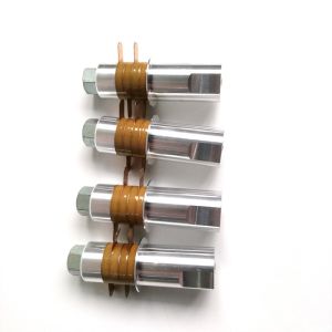 Cheap Digital Ultrasonic Welding Transducer 28khz/30khz/40khz With CE / FCC Approval for sale