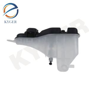 Auto Parts Radiator Cooling Tank C2C41899 Sub Kettle Lid Suitable For Jaguar XF XJ C2C34557 C2C39438 XR818921 XR839081 XR847956