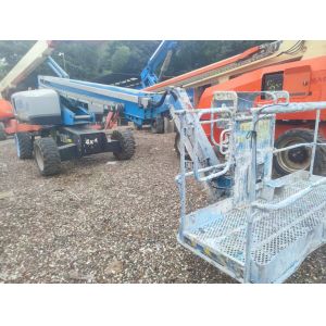 Genie 24-meter Self-Propelled Diesel-Powered Telescopic Boom Aerial Work