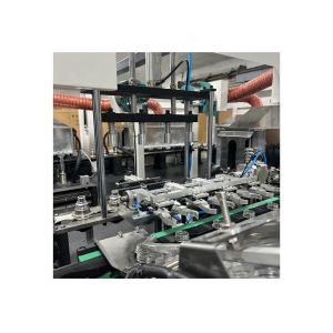 Automatic 9000bph PET Bottle Blowing Machine for Consistent Production and 40kW