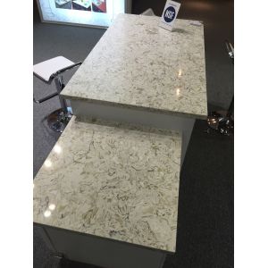 Pre cut quartz stone vanity top Eased Edge Water Absorption < 1.0%