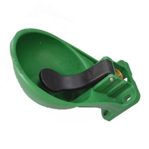 Press Down Pressure Tongue Impact Resistant Plastic Material Drinking Stable