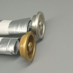 One-inch Female Bag-On-Valve Aerosol Systems for Protecting Sensitive Formulas