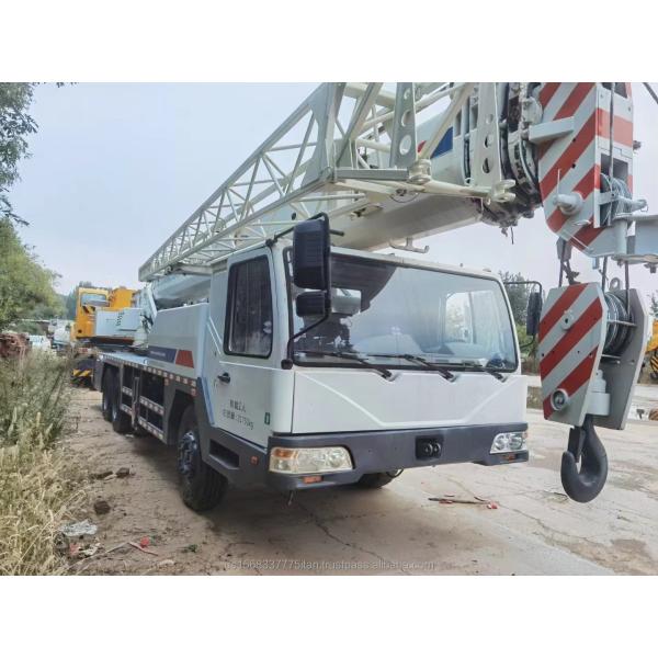 ZOOMLION 25 ton Crane with Excellent Performance and High Loading Capacity