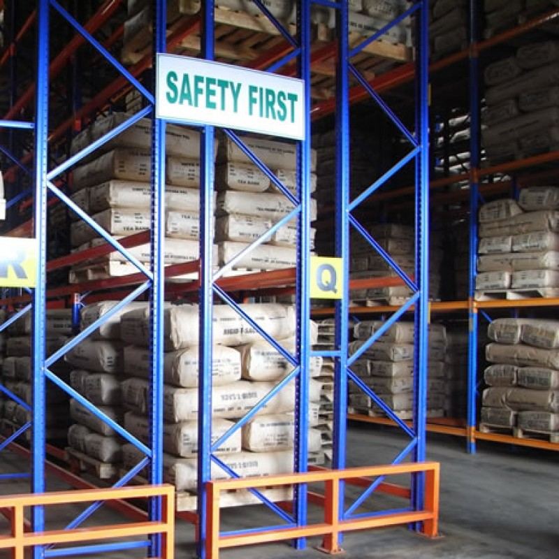 VNA Very Narrow Aisle Racking System High-Density Storage Solution