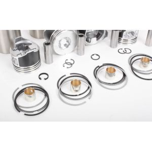 Construction Machinery Diesel Engine 4LE2 Excavator Liner Kit 4LE1 4Le2 Piston