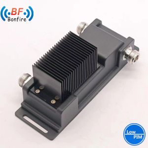 300W Low Pim 2in 2out 1 dB 698-3800MHz Antenna Combiners 2 2 with N Female at