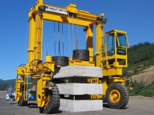 Cheap Mobile Straddle Transporter On Tyres Two Units To Handle In Pairs for Precast Elements for sale