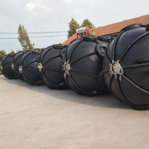 Dock Floating Yokohama Pneumatic Rubber Fender Iso17357 Standard