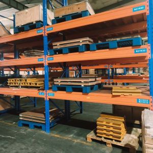 Assembly Required Warehouse Rack pallet racking Large Capacity Selective
