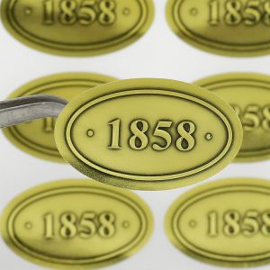 OEM Personalised Wine Sticker Labels Custom Eye Catching Printing